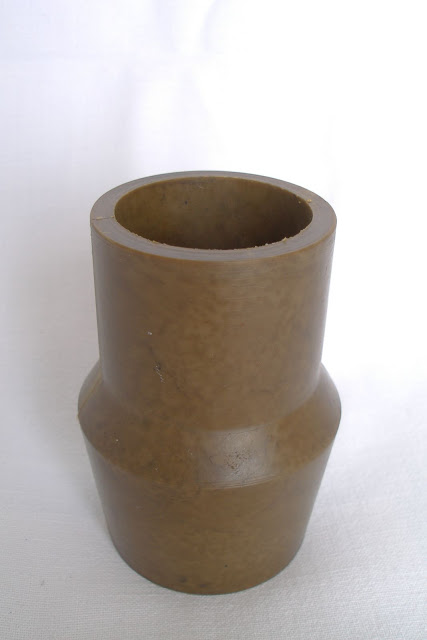 ELECTRICAL INSULATING GASKETS